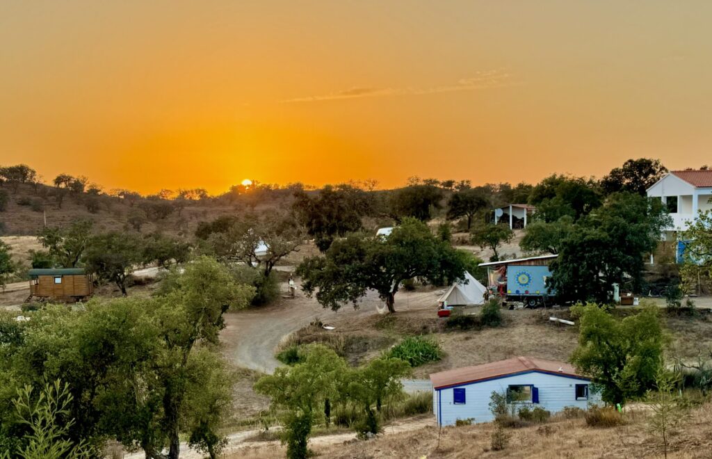 Tiny houses in eco village Vila Akoya, Ourique